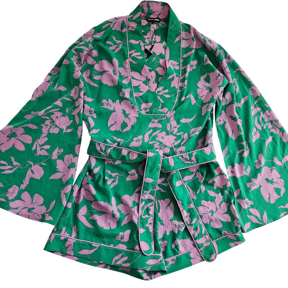 Fashion Nova Green Pink Wide Bell Sleeve Shorts Romper NWT Size XL Boho Resort
